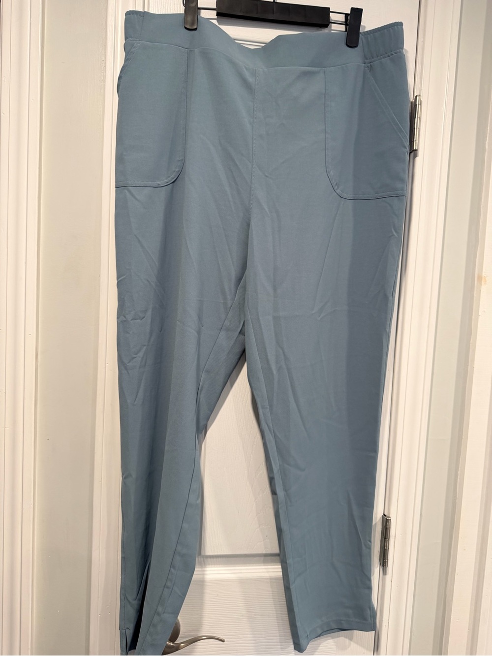 NWOT 32 Degrees Cool Size XL Blue Gray Pull On Ankle Pants Elastic Waist Pockets